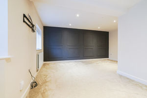 Photo 17- click for photo gallery